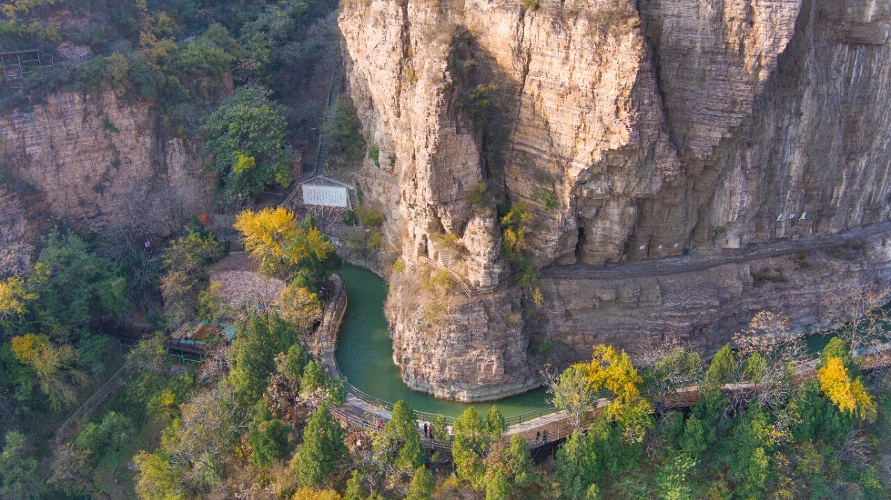 2022年10月28日习近平总书记在考察河南安阳林州市红旗渠时的重要讲话精神