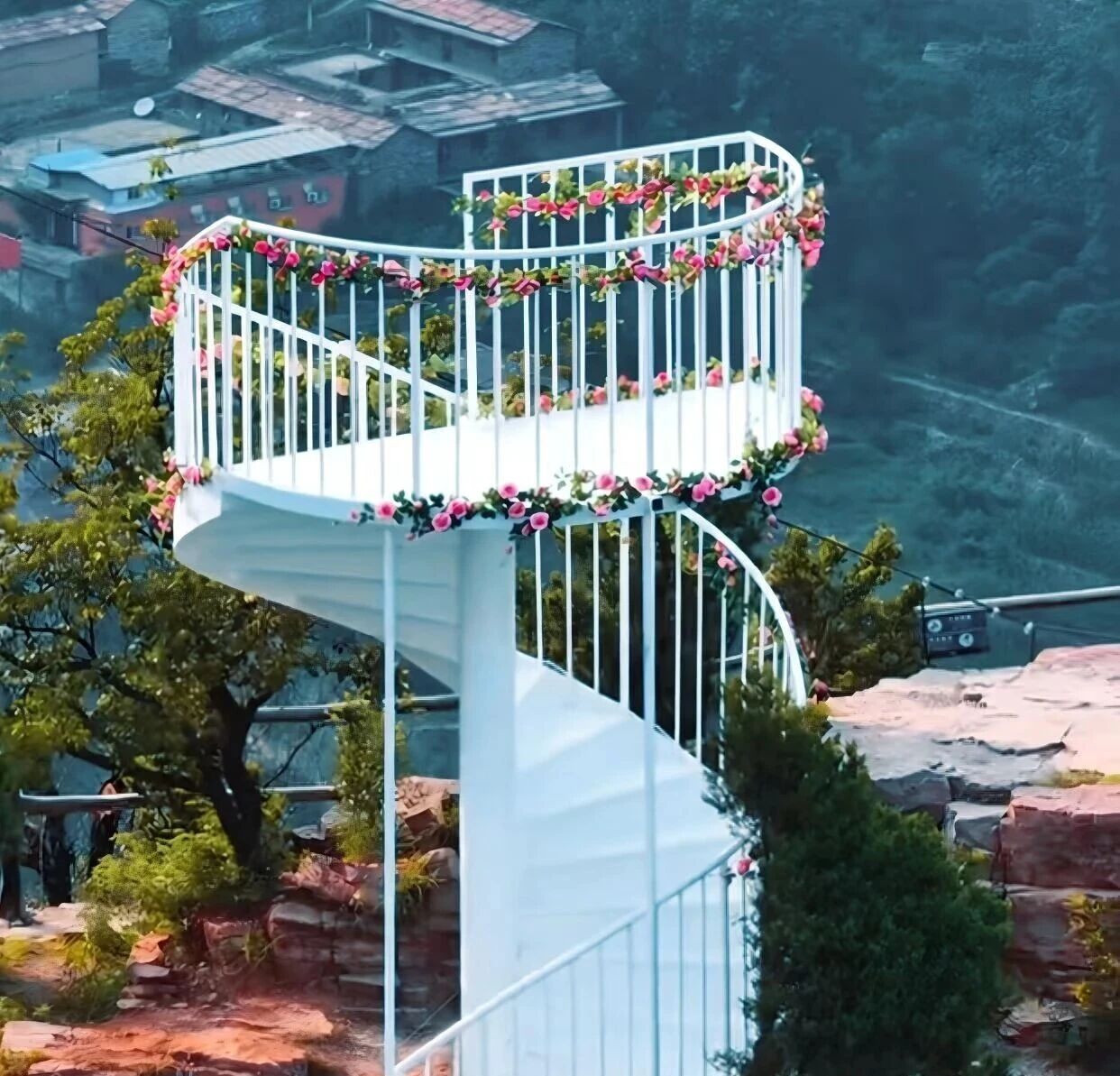 微信图片_2025-12-10_154817_224